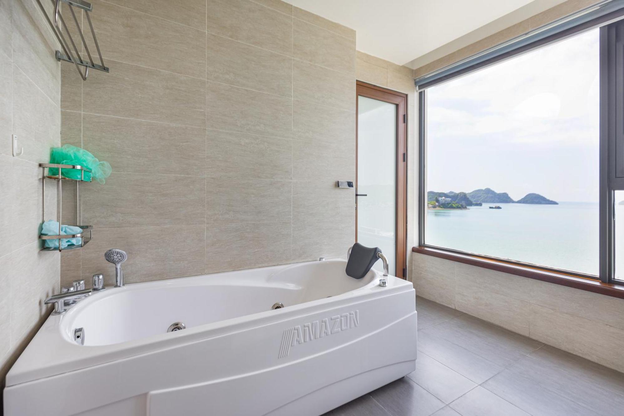 Cat Ba Paradise Hotel - Travel Agency Hai Phong Exteriör bild